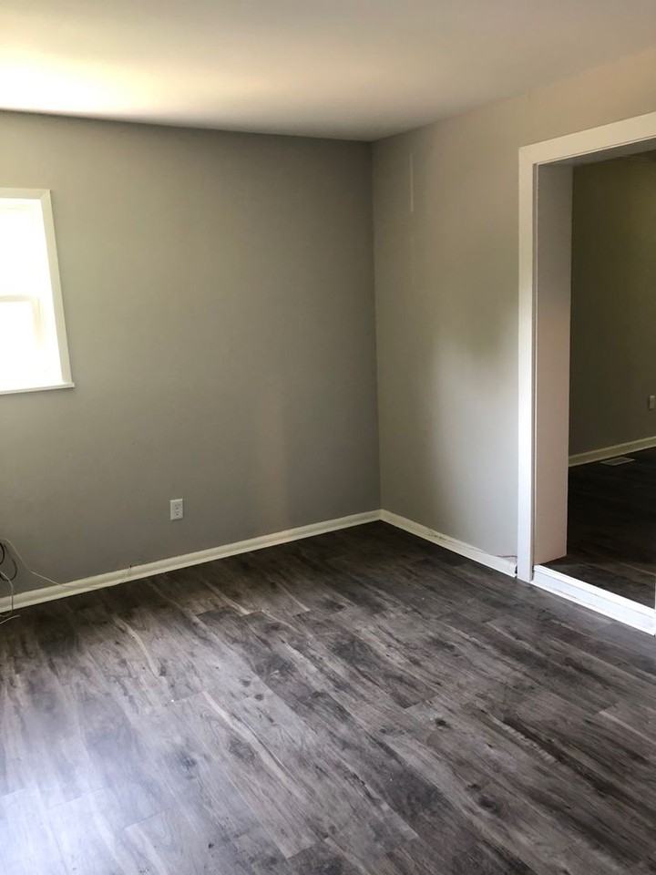 3331 N Valleyview Dr - Photo 3 of 25