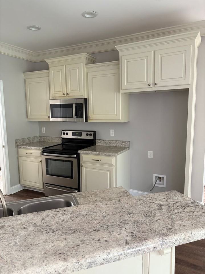 162 White Oak Dr - Photo 5 of 19