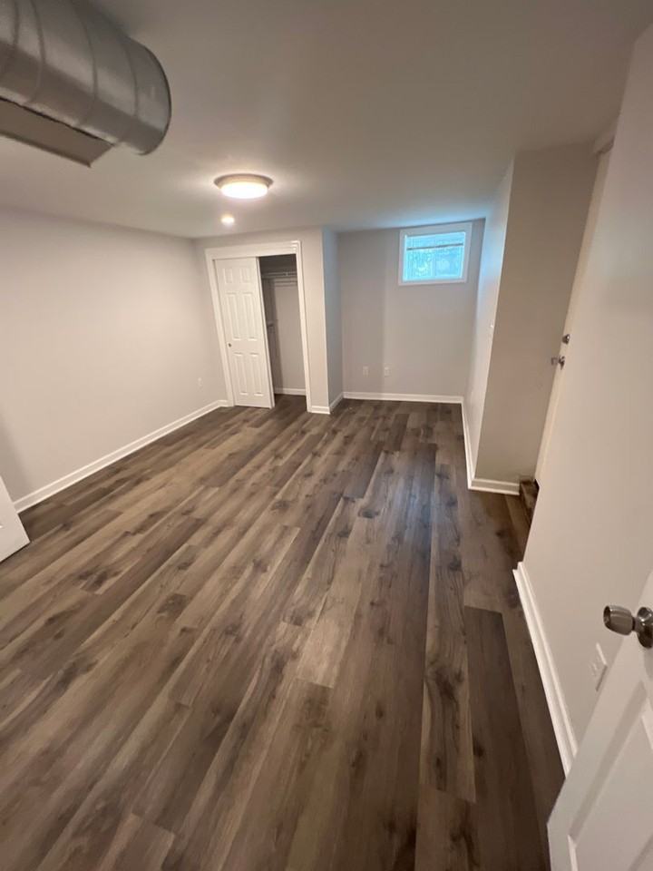 257 Atwood St Bsmt #Bsmt - Photo 2 of 3