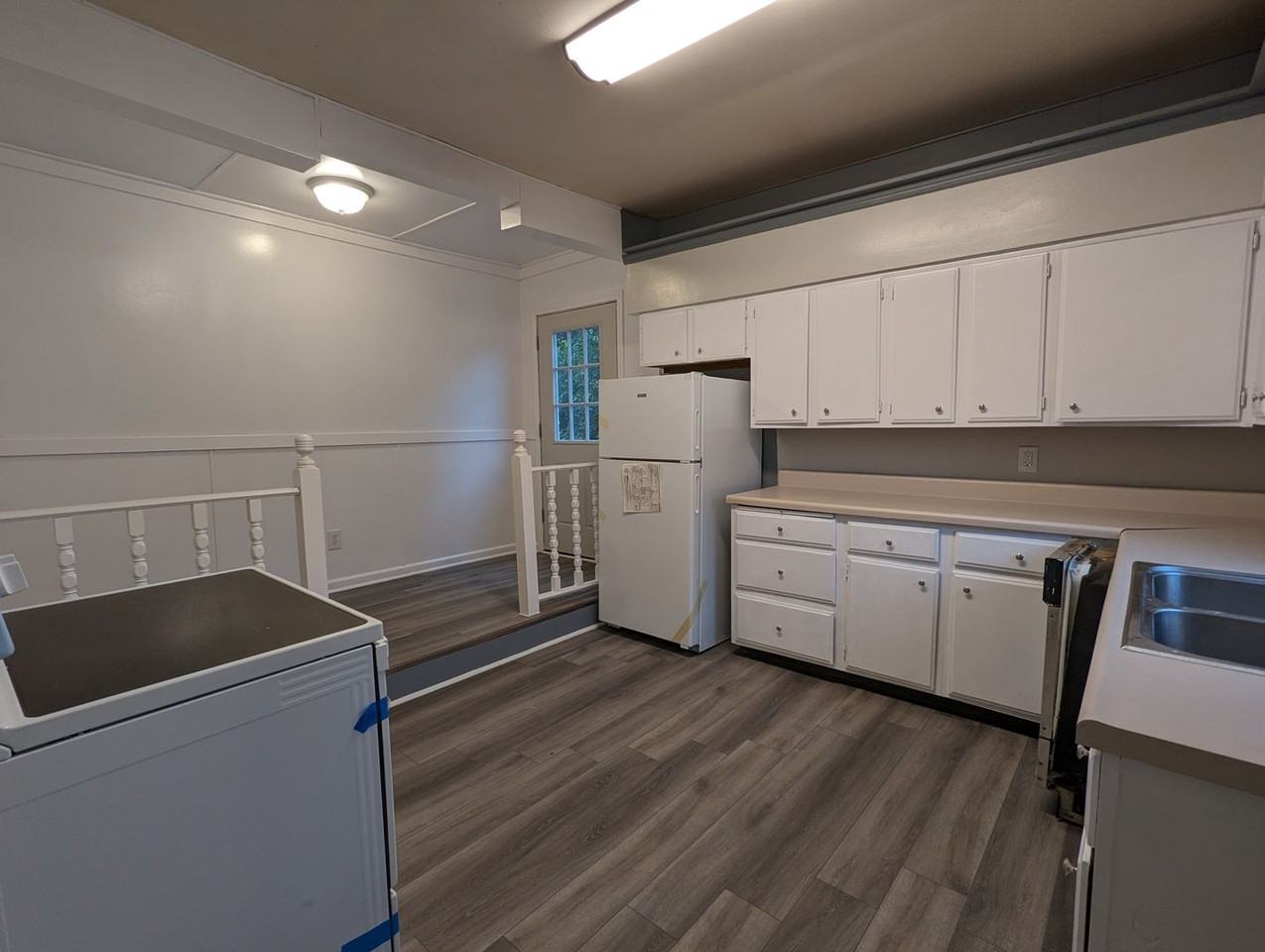 440 Edith St - Photo 4 of 14