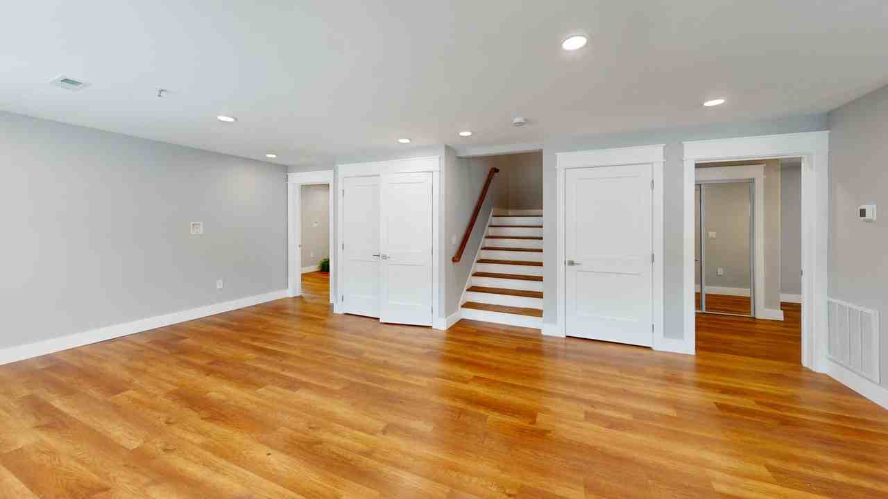 1704 Highland Ave - Photo 5 of 18