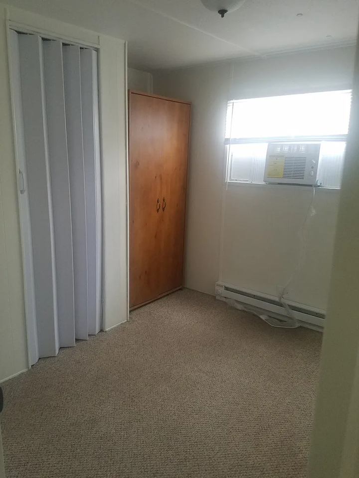 1139 Ridgecrest Ave - Photo 7 of 9