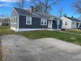 725 N Hillcrest Blvd - Photo 1 of 1