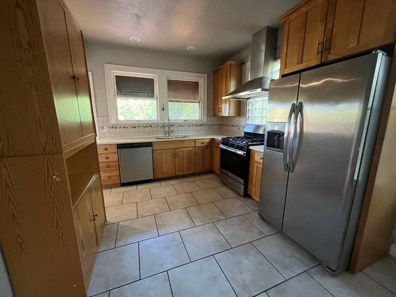 2826 San Gabriel St #2028 - Photo 5 of 38