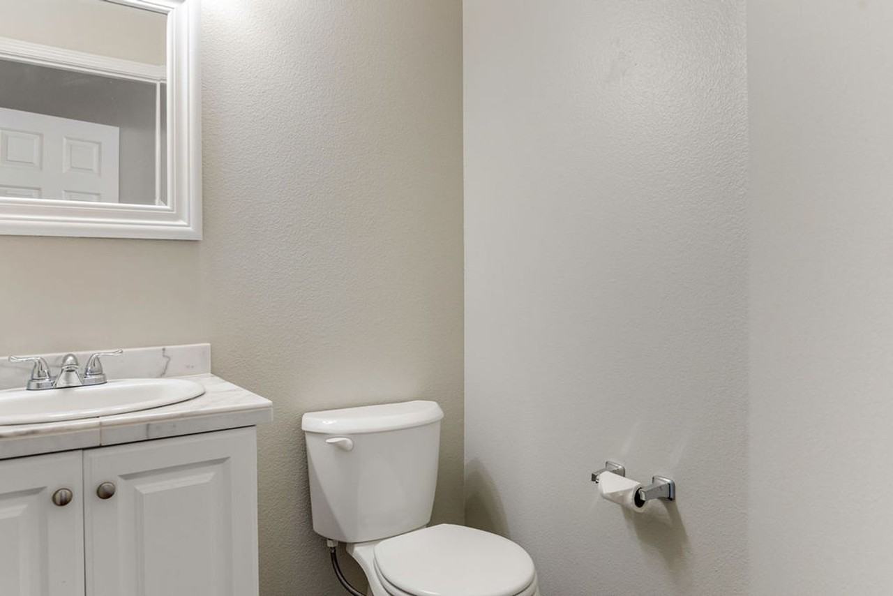 1817 S Colorado Ave - Photo 6 of 41
