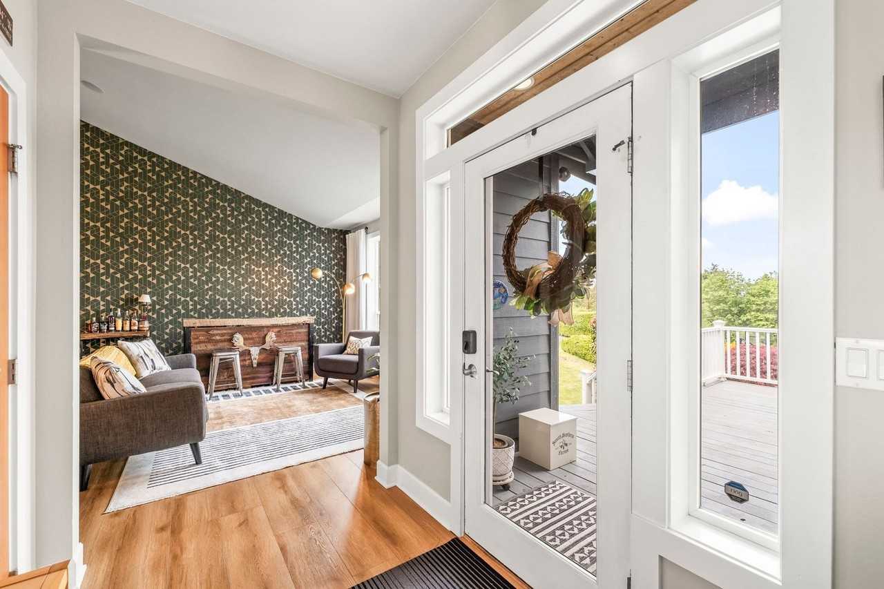 471 Dungeness Dr - Photo 2 of 21