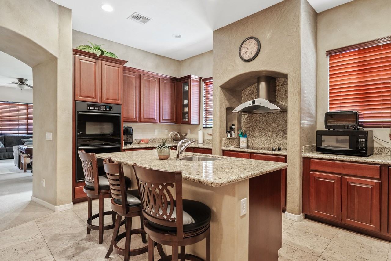 5370 S Desert Dawn Dr #57 - Photo 4 of 26