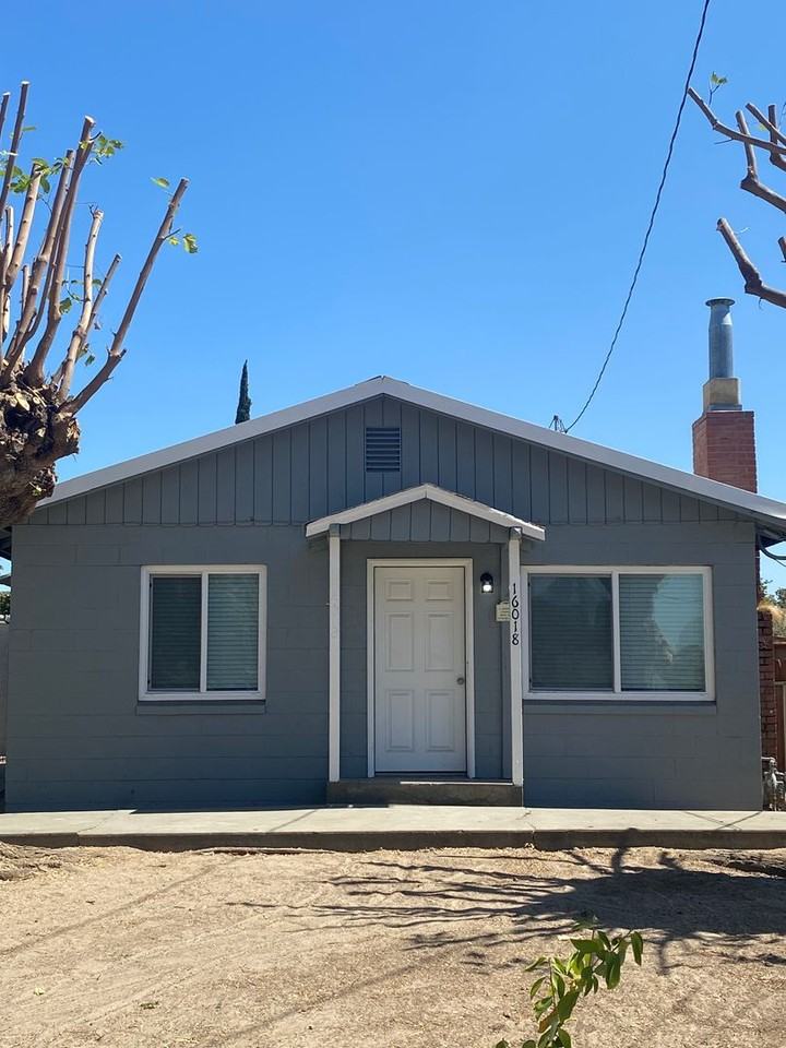 16018 Schendel Ave - Photo 2 of 15
