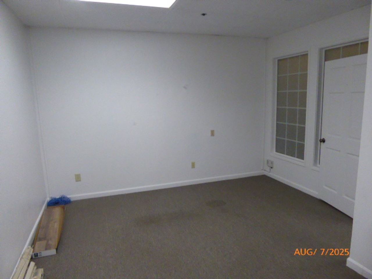 10116 Main St - Photo 3 of 16