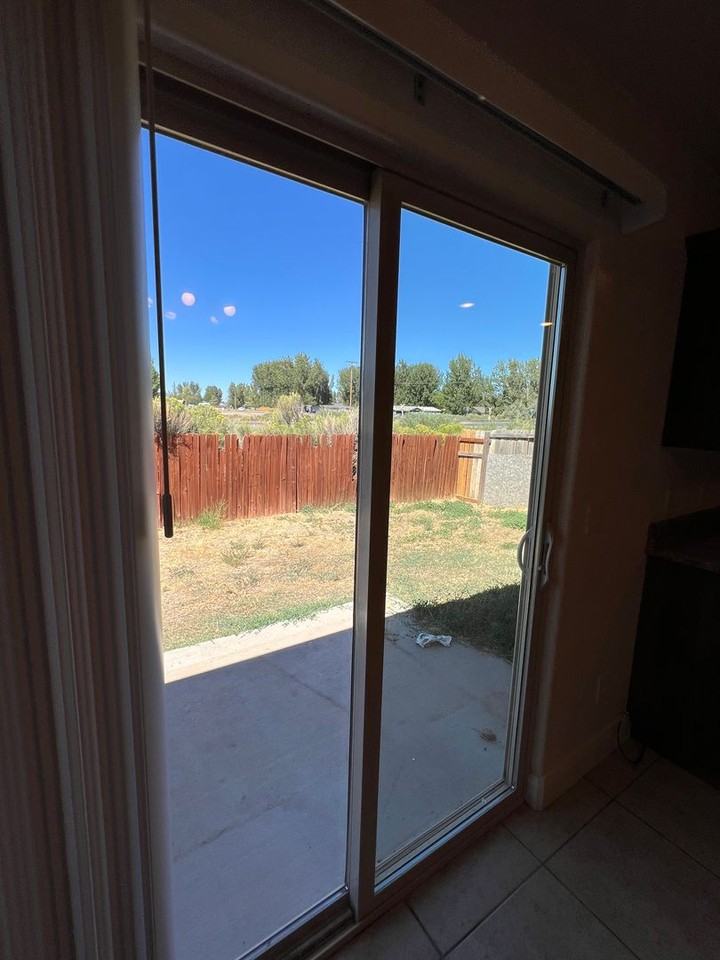 4238 W 375 N - Photo 5 of 13