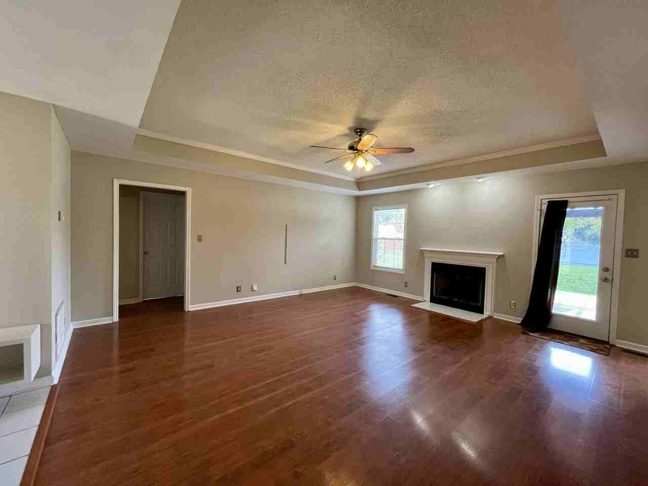 2758 Shepherds Ct - Photo 4 of 16