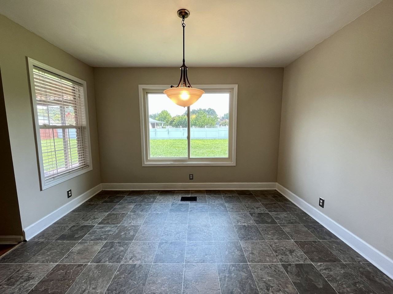 2758 Shepherds Ct - Photo 7 of 16