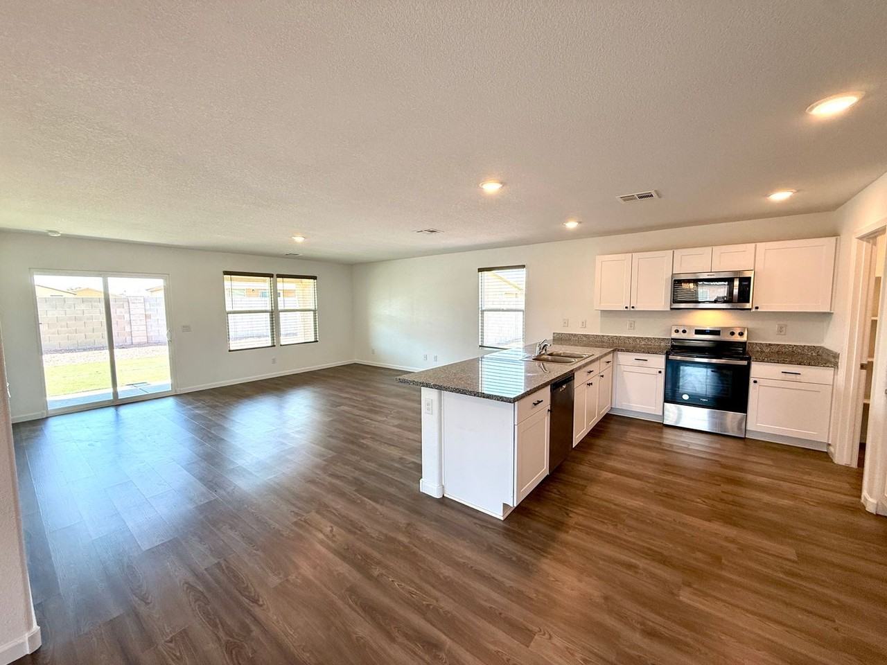 3594 E Mariscal Dr - Photo 5 of 43