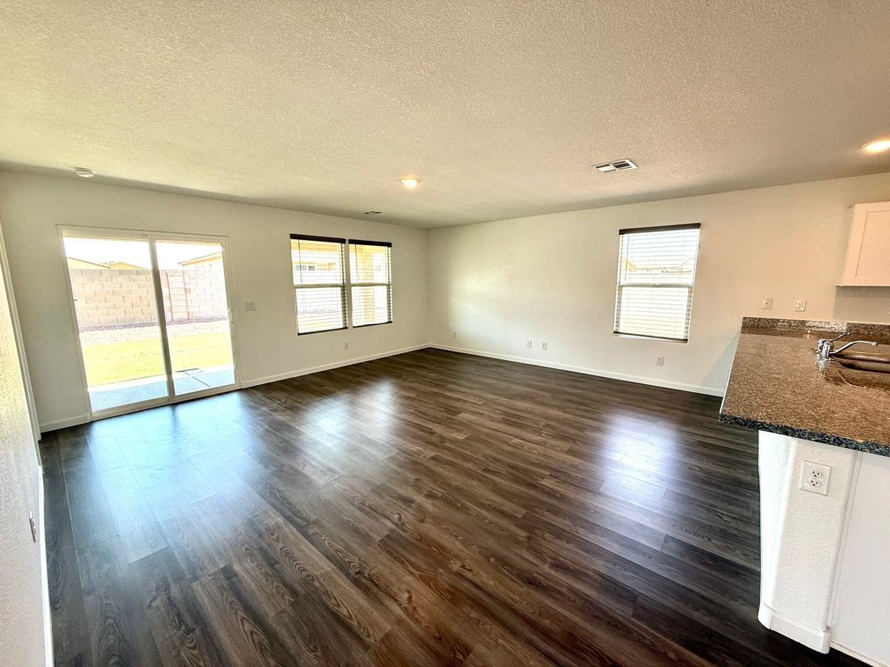 3594 E Mariscal Dr - Photo 6 of 43