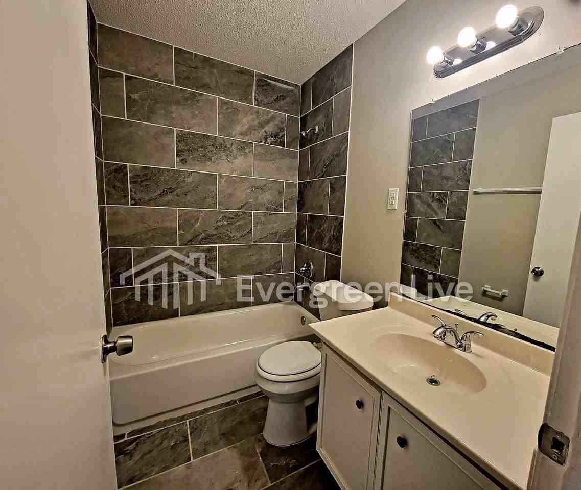 3651 Wilshire Rd - Photo 6 of 17