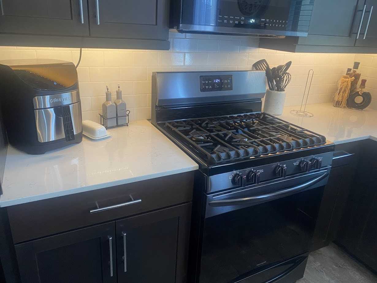 19848 19848 West Monterosa Street #B - Photo 3 of 14