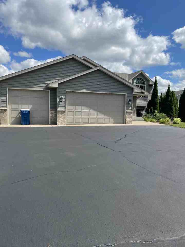 506 Ellie Ct #NA - Photo 2 of 24