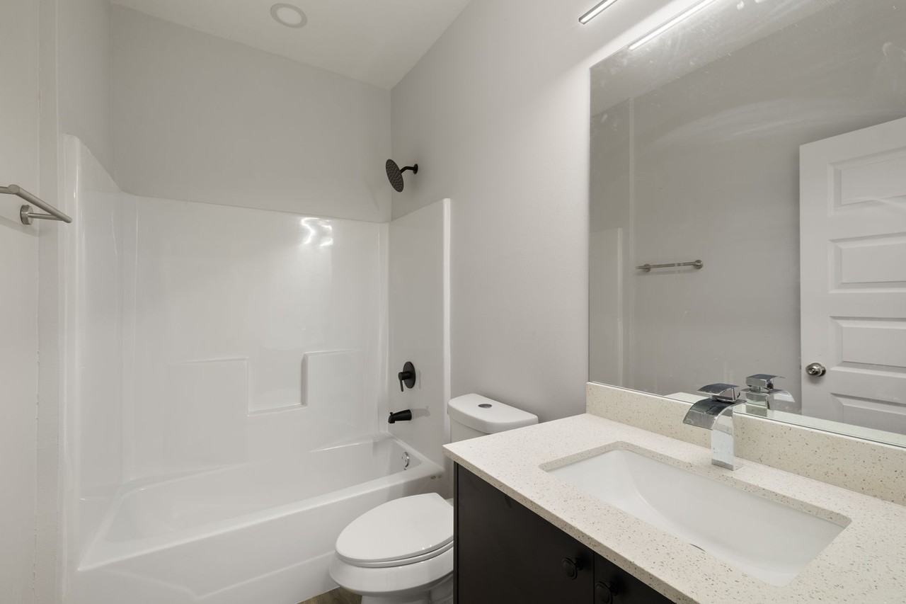 4508 Larkspur Ave #3 - Photo 5 of 12
