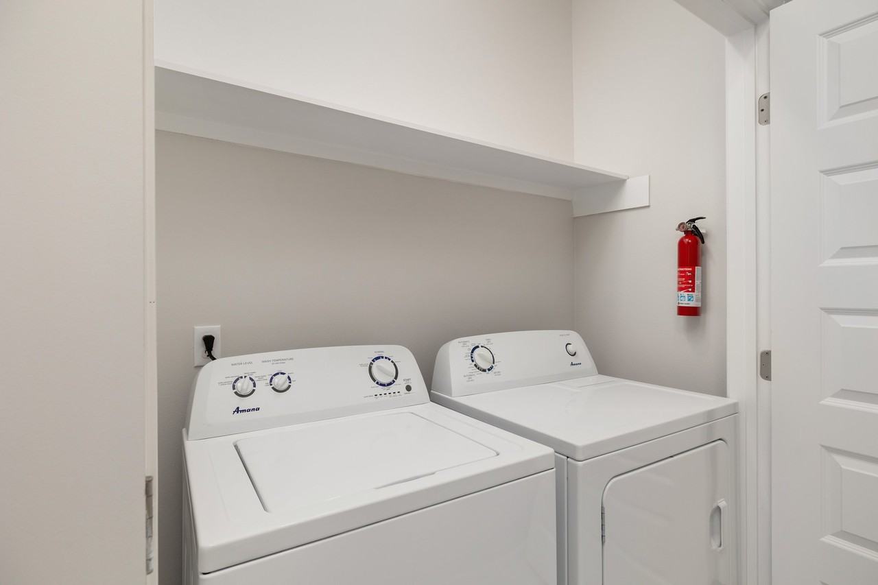 4509 Larkspur Ave #3 - Photo 6 of 15