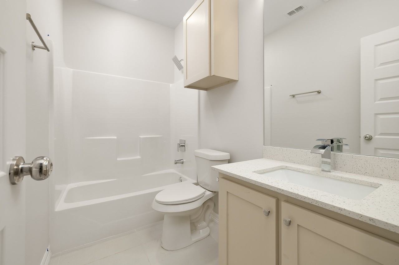 4509 Larkspur Ave #3 - Photo 7 of 15