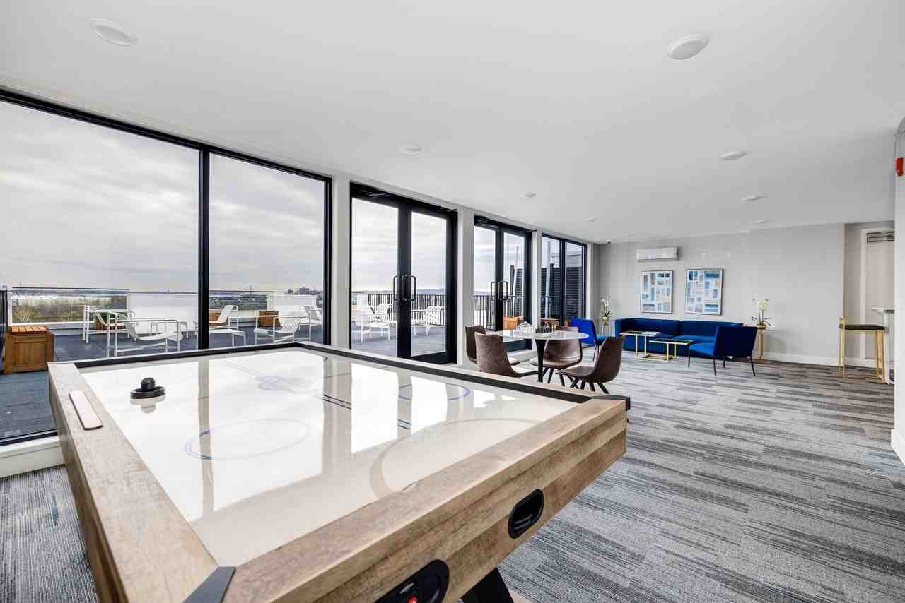 678 Avenue E #22 - Photo 7 of 13