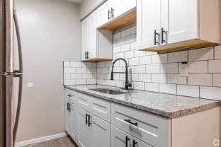 2751 E Ledbetter Dr #21 - Photo 1 of 1