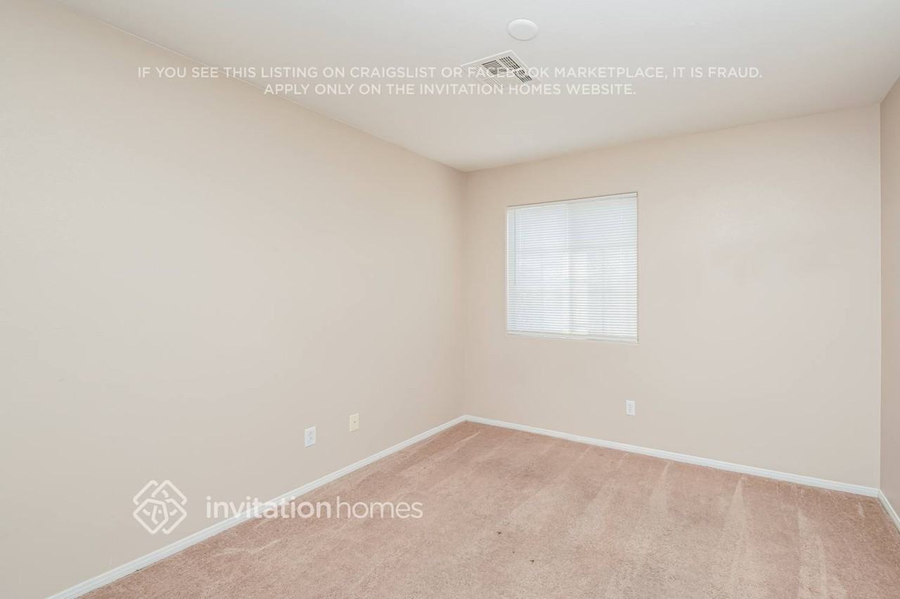 727 Piercey Ct - Photo 4 of 12