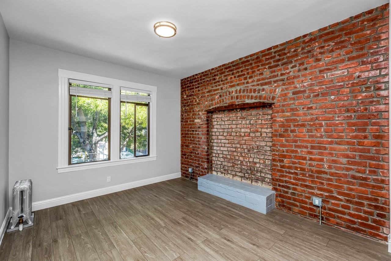 1240 Bush - Photo 6 of 27