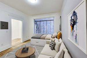 featured image of 605 Jones Street