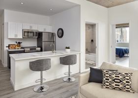 featured image of 10 Commerce Ct