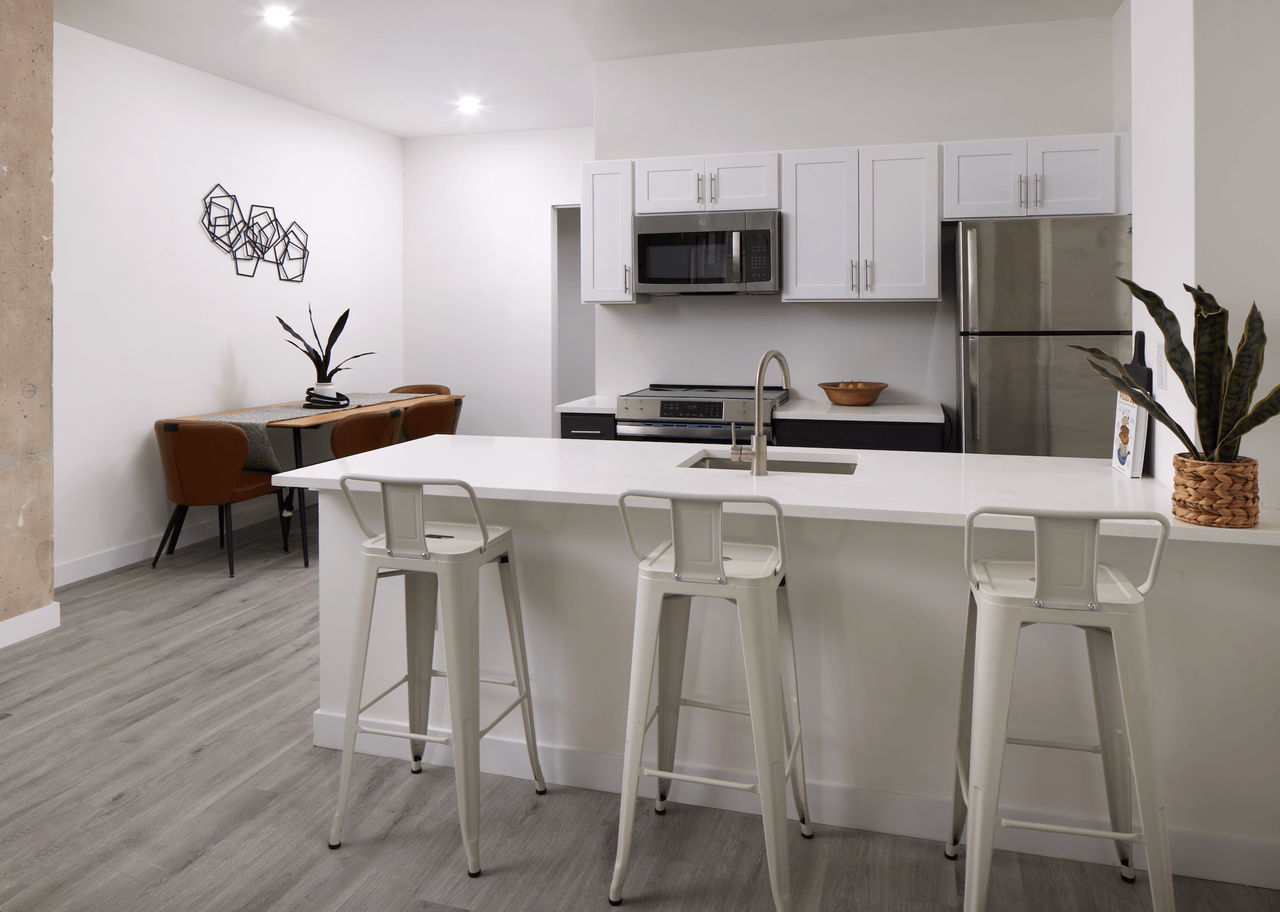 The Mercer - Photo 6 of 15