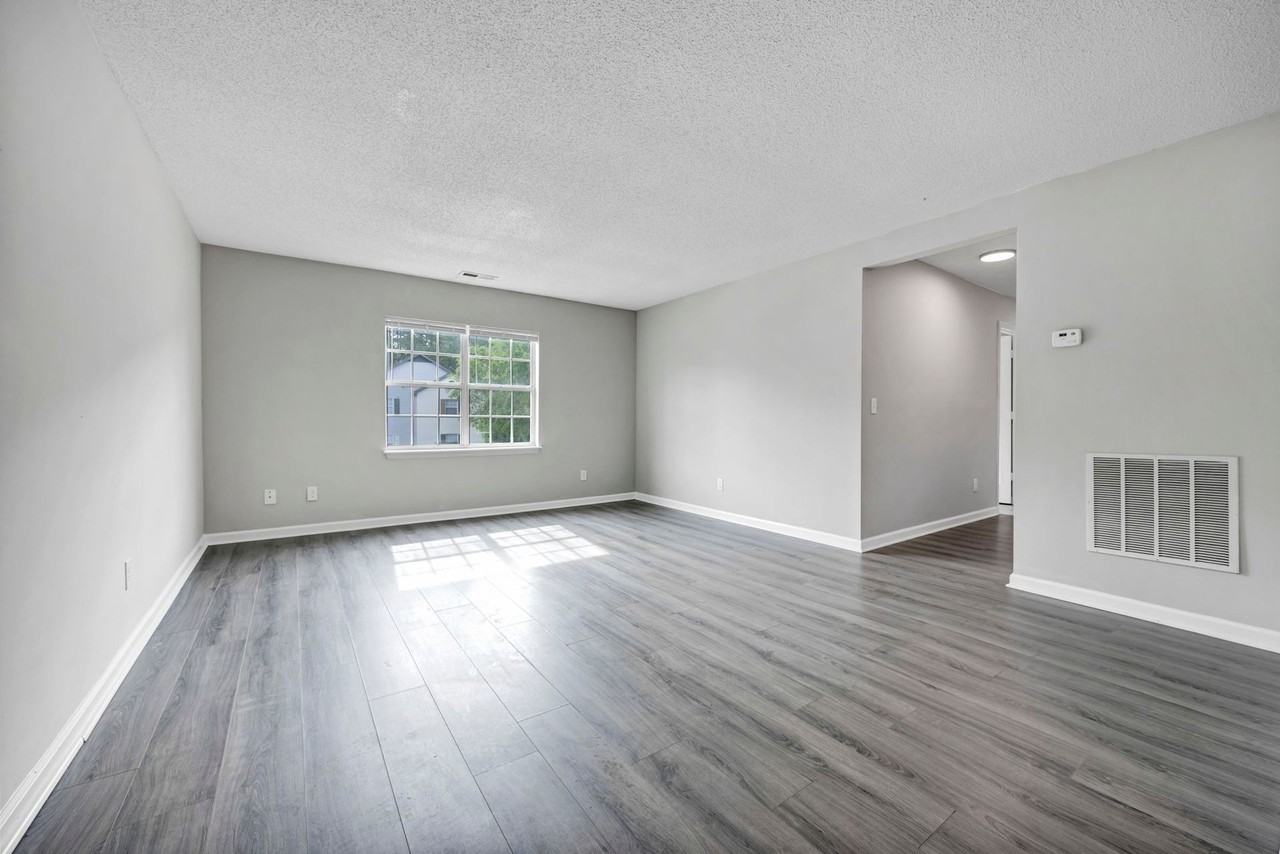 Rose Hill Garden Apartments - Photo 6 of 50