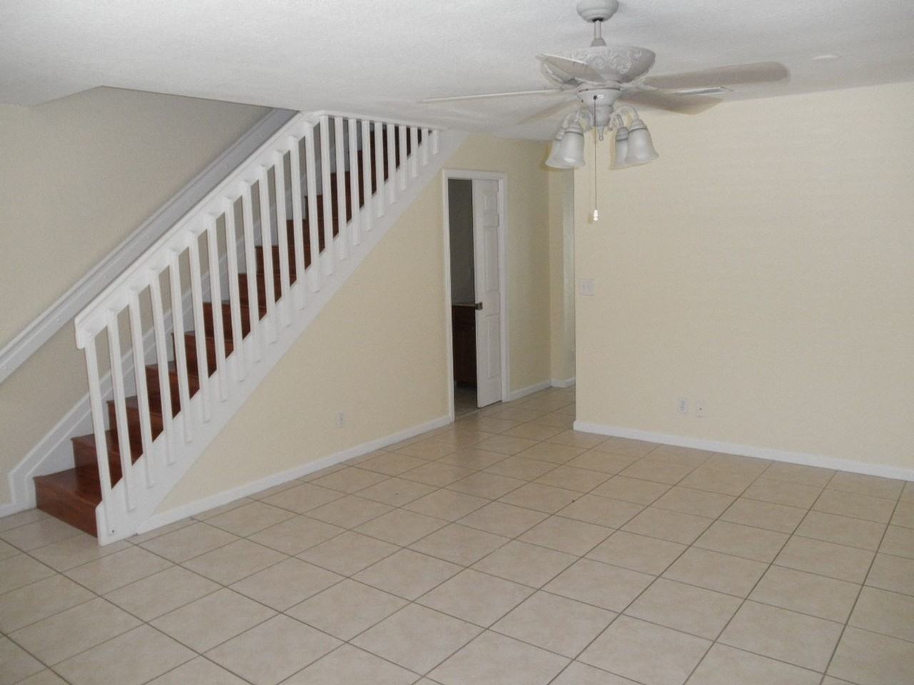 876 Summit Lake Dr - Photo 3 of 18
