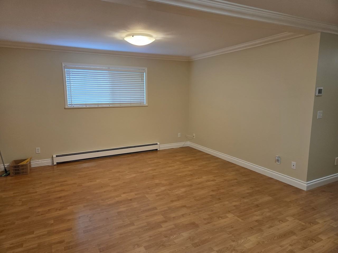 9540 116 Street #B - Photo 4 of 7