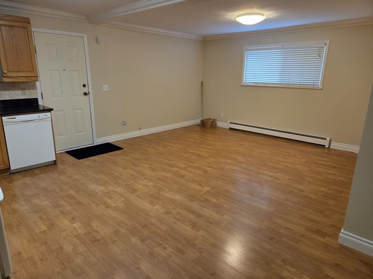 9540 116 Street #B - Photo 3 of 7