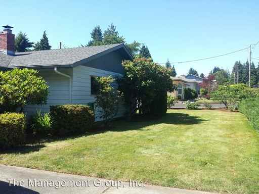 4900 NE 20th Ave - Photo 2 of 18