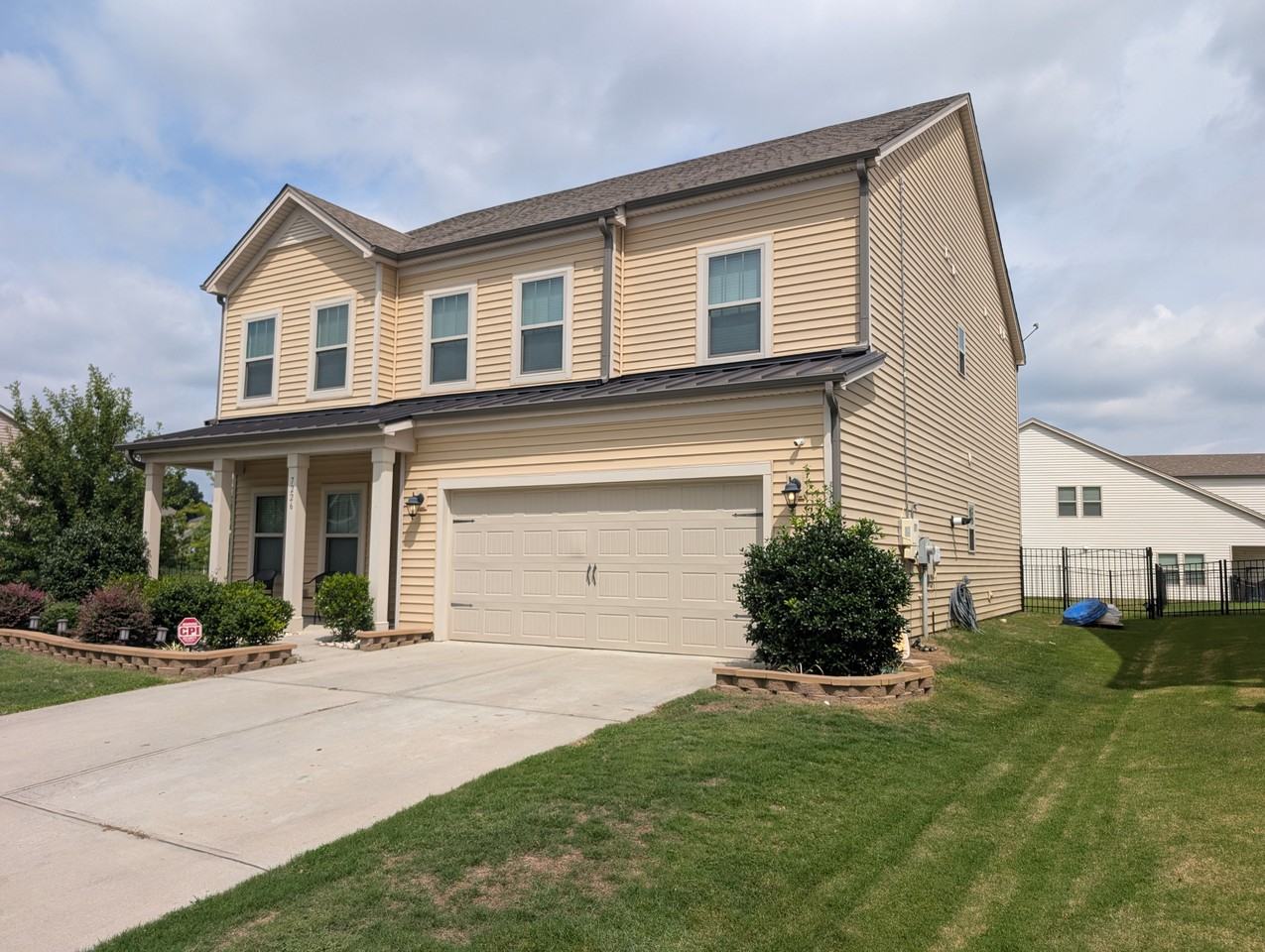 7226 Rupell Dr - Photo 3 of 22