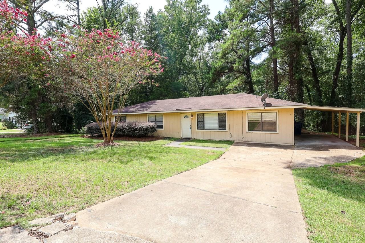 131 Green Drive - Photo 2 of 21