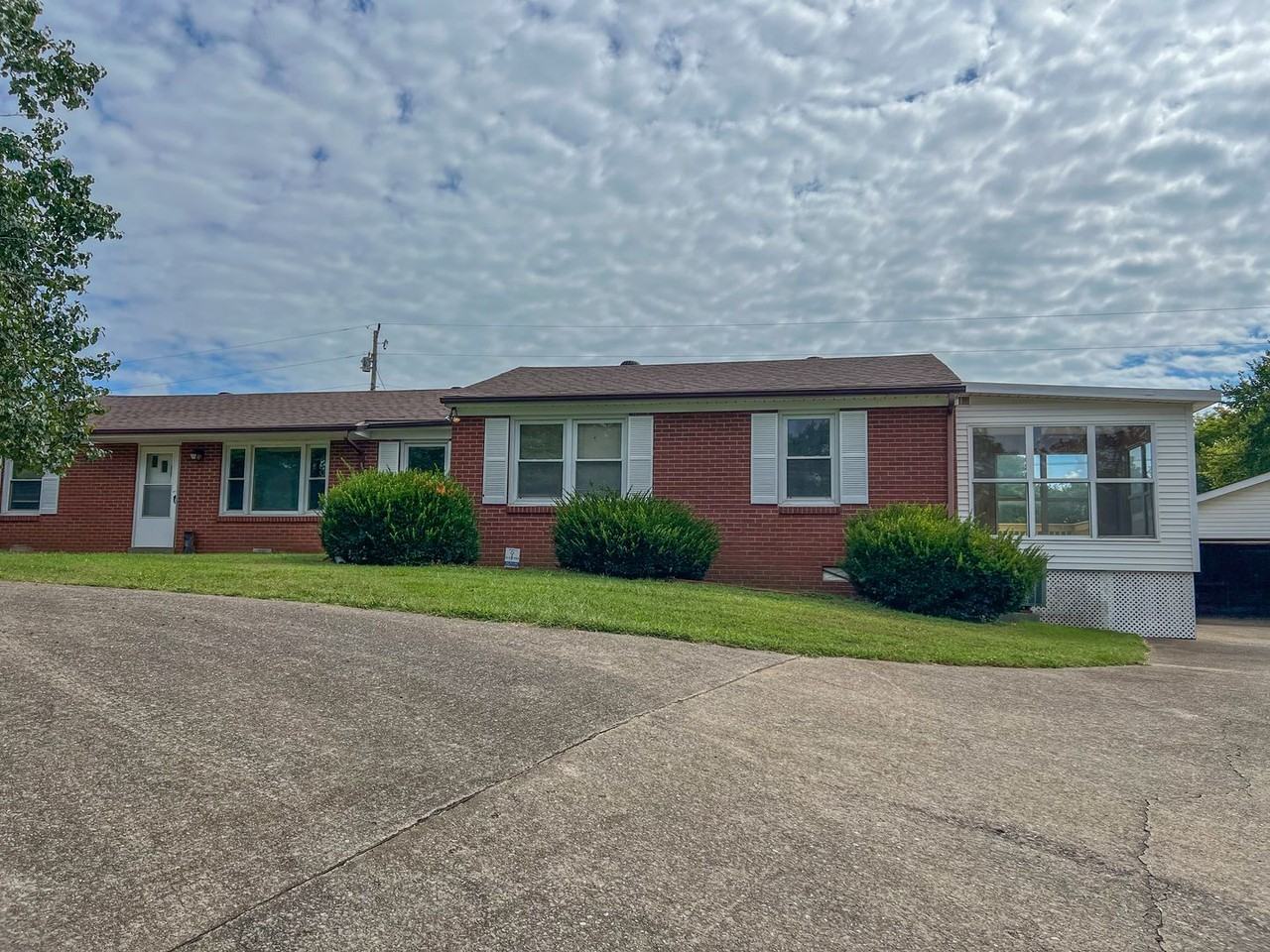 3252 Marthas Chapel Rd - Photo 2 of 3