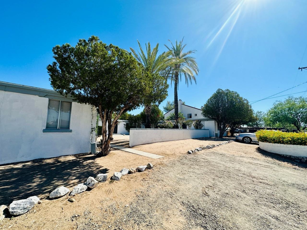 Laguna250 - Photo 2 of 4