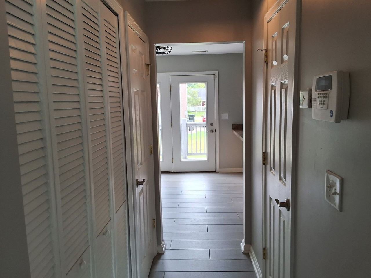 ADENA LOOP DUPLEXES - Photo 4 of 26