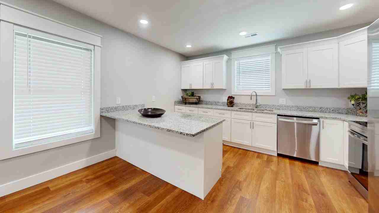 1401 Forest Ave, Knoxville TN - Photo 6 of 50