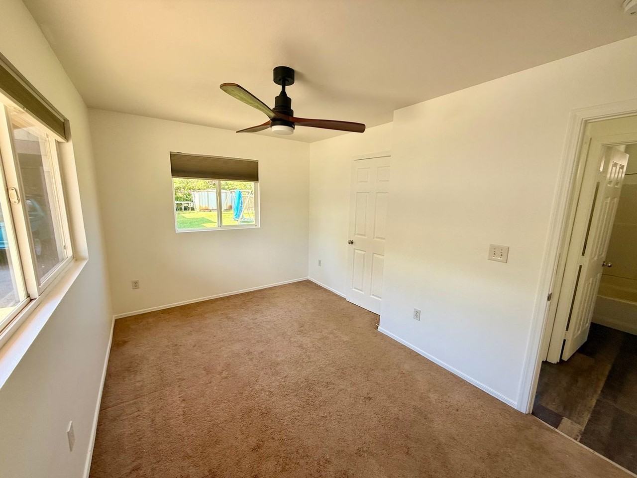 202 202 Ahaaina Way--Cottage - Photo 2 of 10