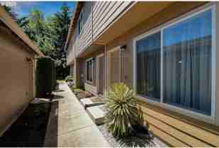 4000 Ne 109th Ave #W114 - Photo 1 of 1