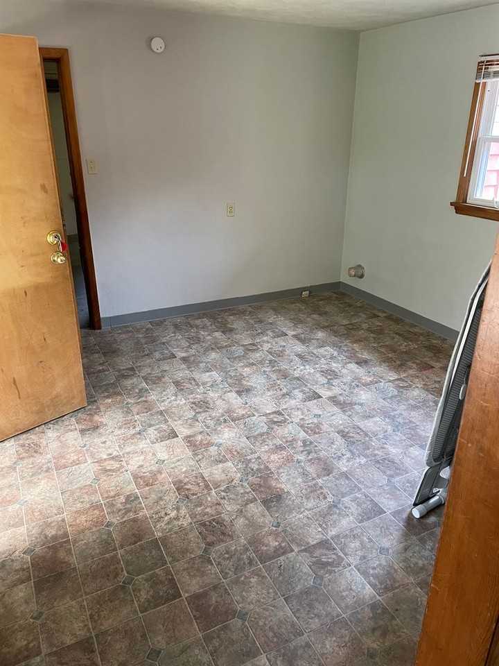 2202 N Fritz Dr - Photo 6 of 11