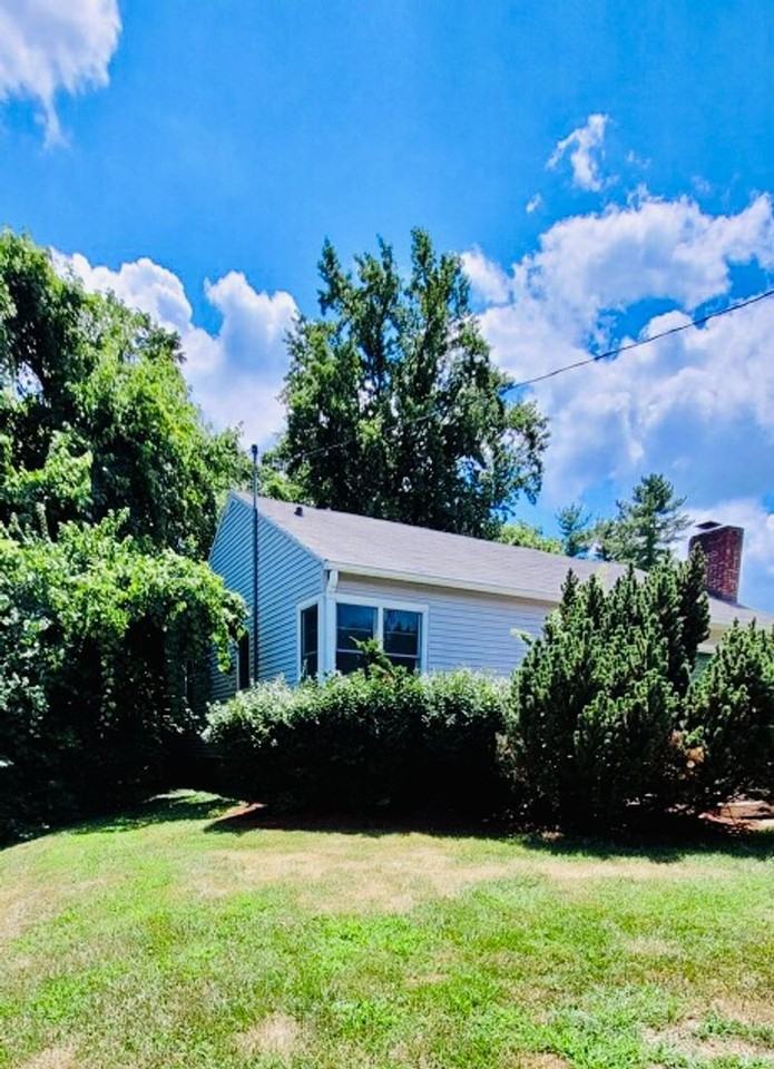 1510 E Matlock Rd - Photo 2 of 11