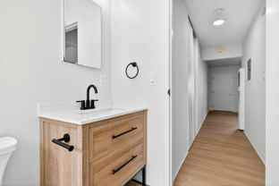 175 175/195 Nova Albion Way - Photo 1 of 1