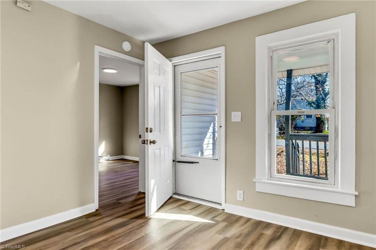 1816 1816 Short St-Zee Realty - Photo 3 of 9