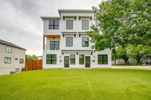 featured image of 2841 Forest Park Blvd