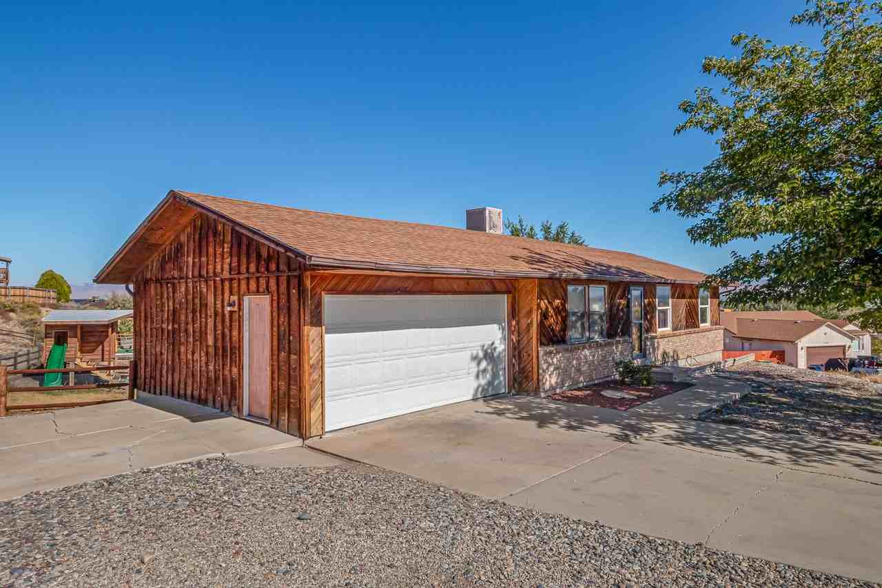 2708 Sierra Vista Rd